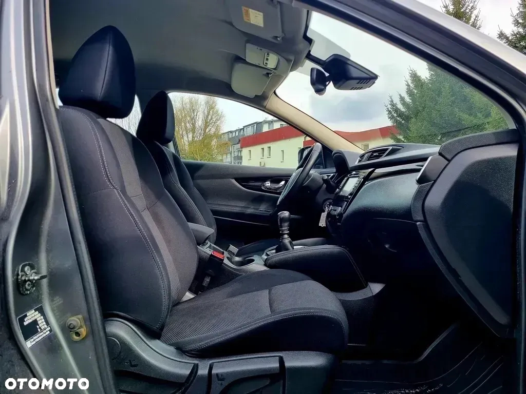 Nissan Qashqai 1.5 dCi Tekna - 11