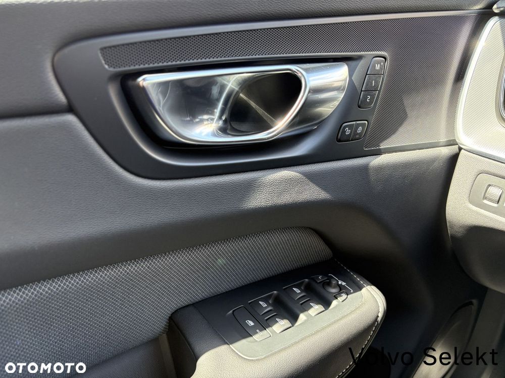Volvo XC 60 - 18