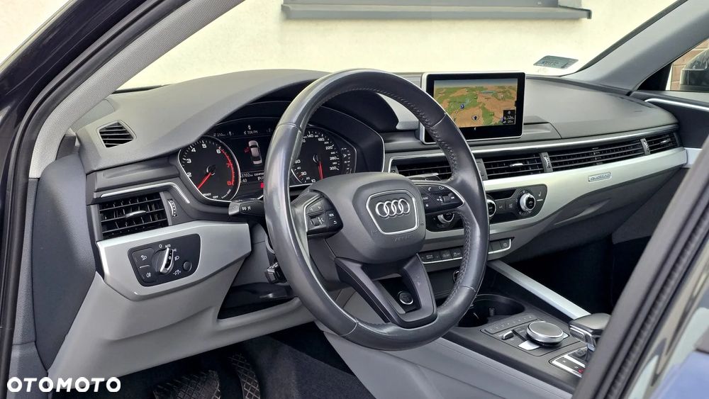 Audi A4 Limousine - 20