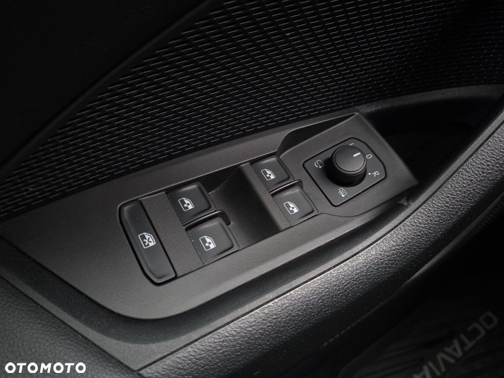 Skoda Octavia 1.4 TSI Plug-In Hybrid Style DSG - 28