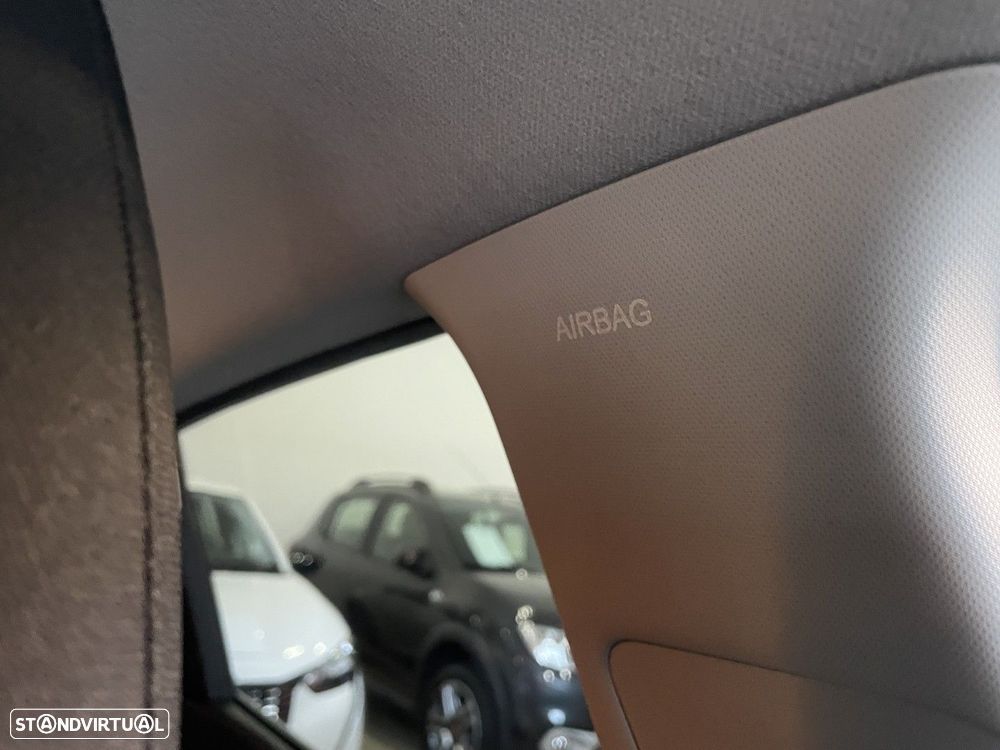 Hyundai i20 1.2 Comfort - 34