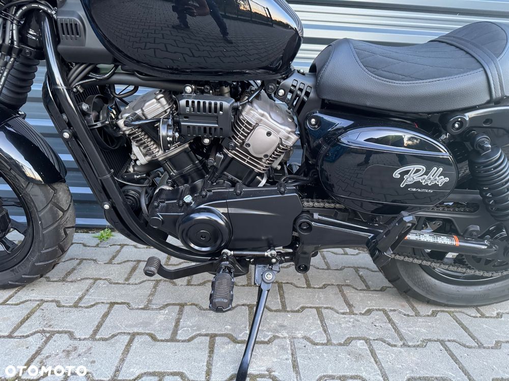 Hyosung GV - 16