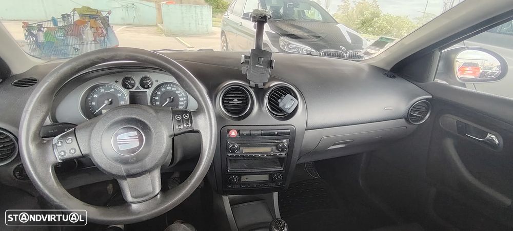 SEAT Ibiza - 3