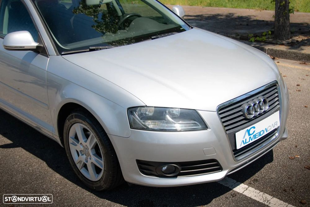 Audi A3 Sportback 1.6 TDI Attraction - 16