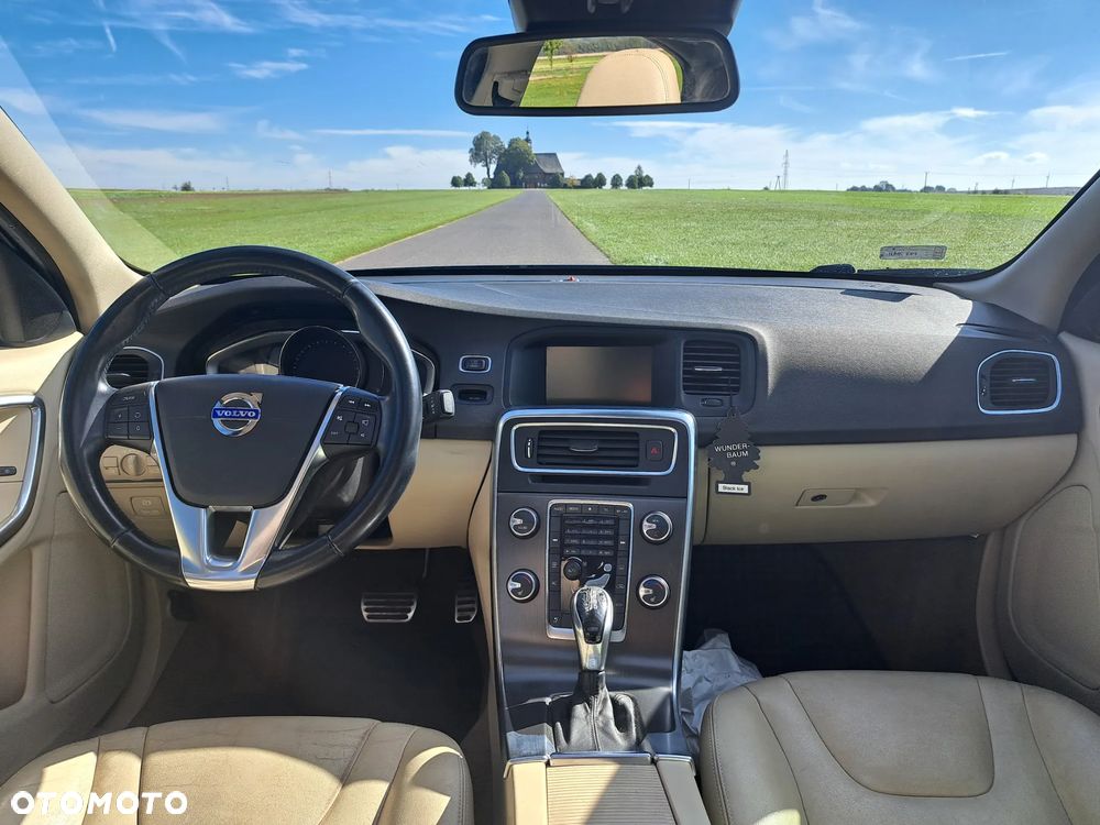 Volvo S60 T5 Geartronic Momentum - 10