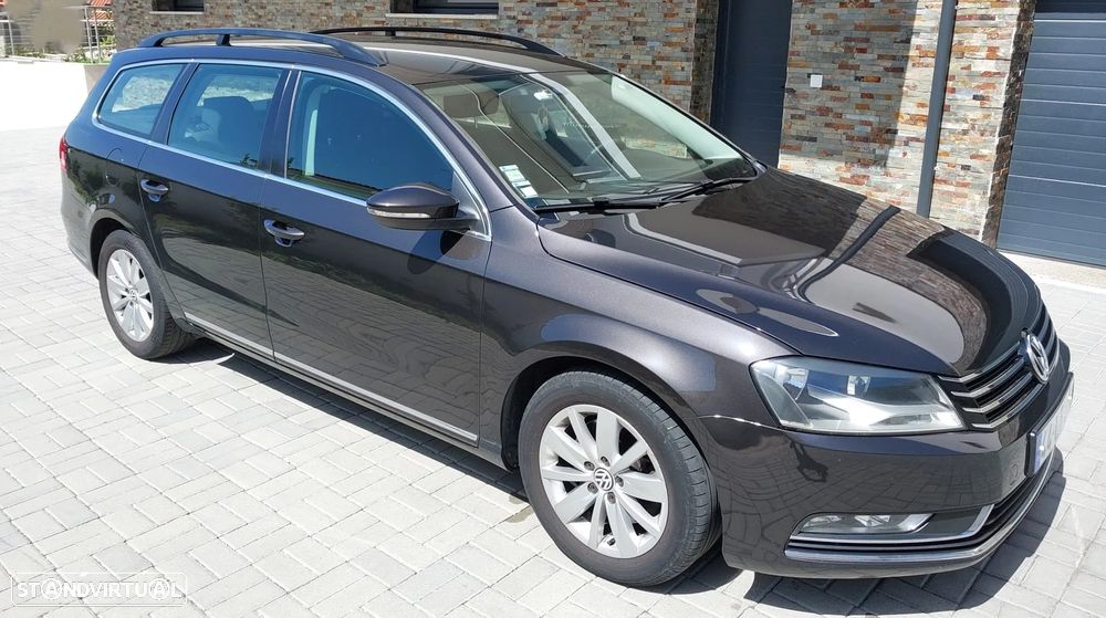 VW Passat Variant 2.0 TDI 4M Highline - 9