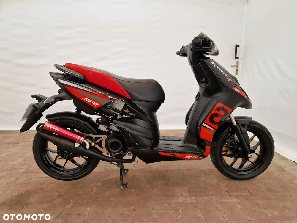 Aprilia SR - 10