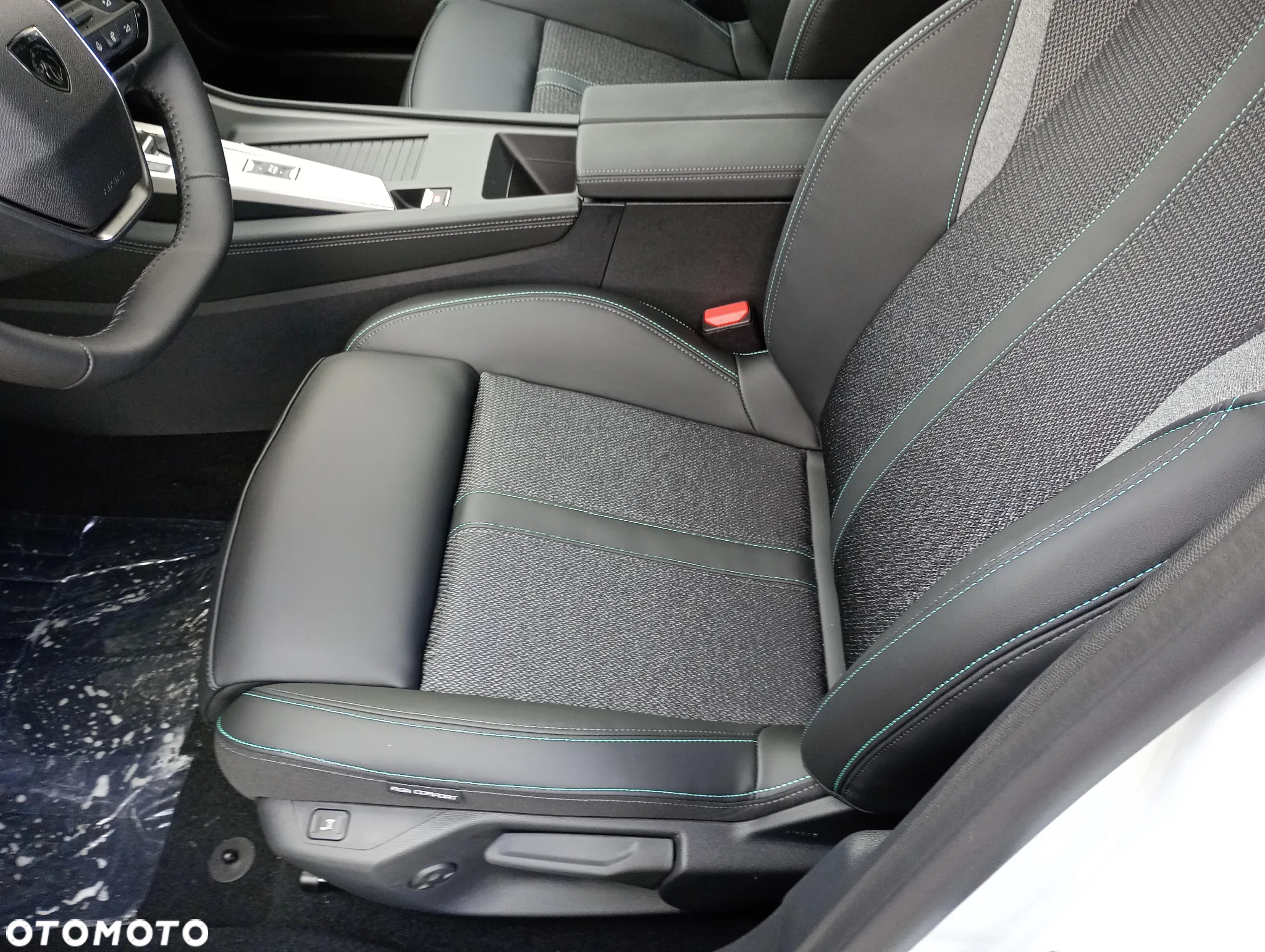 Peugeot 308 1.5 BlueHDi Allure S&S EAT8 - 10