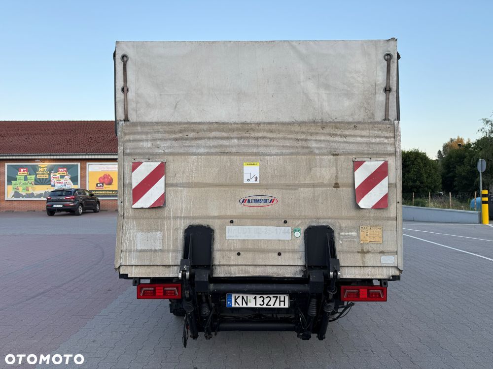 Mercedes-Benz Sprinter 412 2,9 TDI - 4