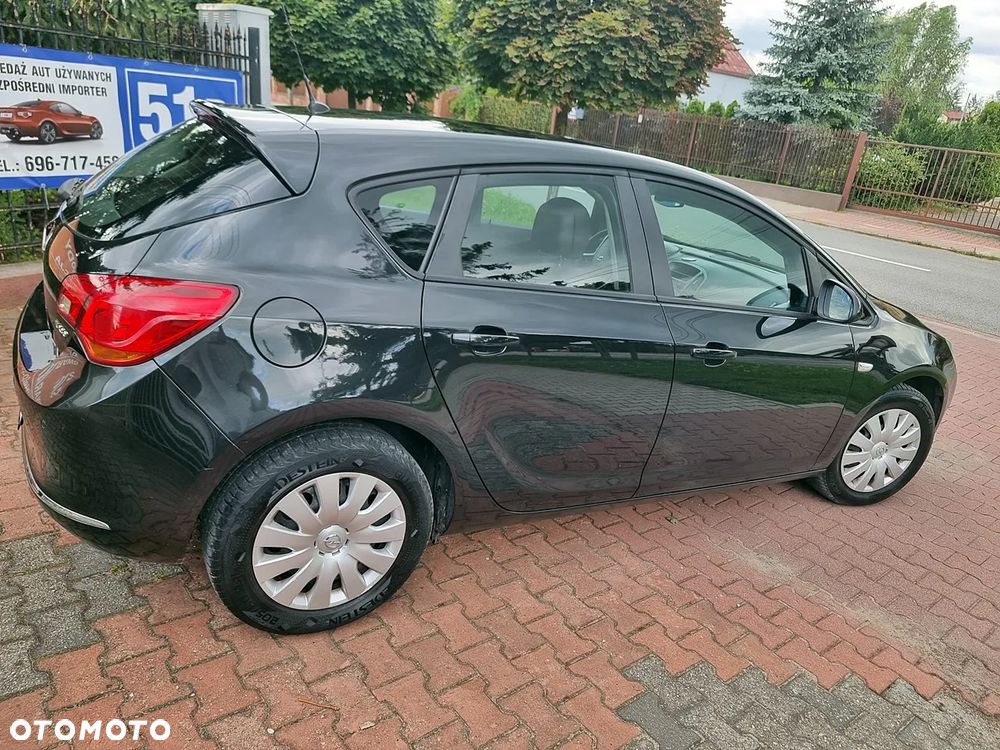 Opel Astra 1.4 Turbo Edition - 21