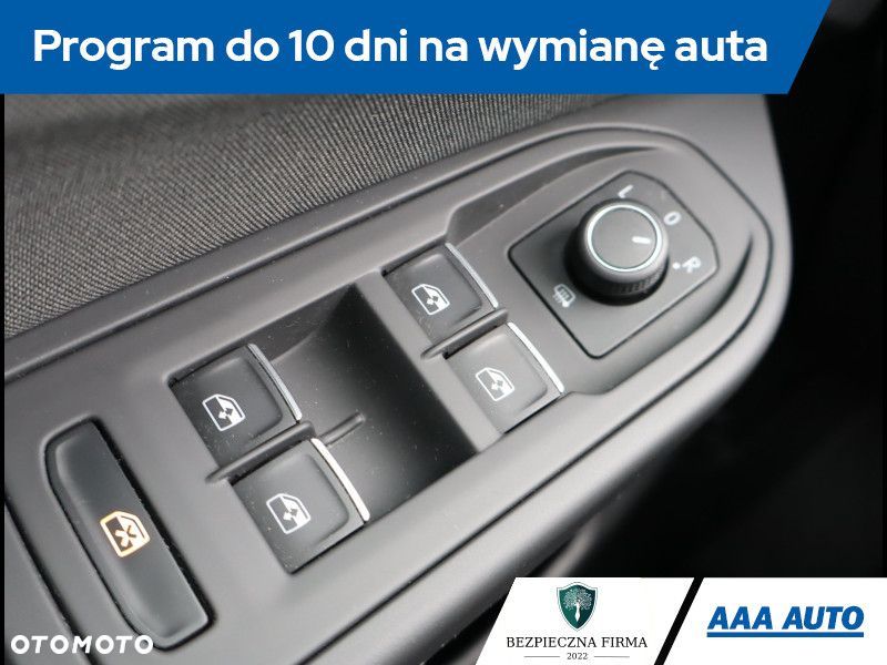 Volkswagen Golf Variant - 19