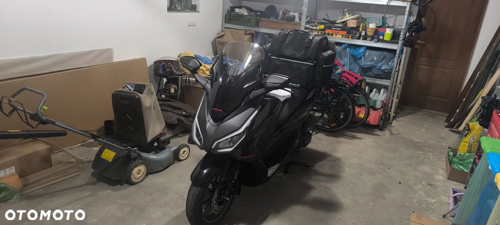 SYM CRUiSYM - 32