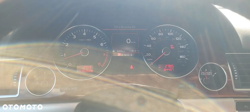Audi A8 - 5