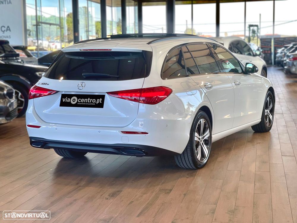 Mercedes-Benz C 300 e Avantgarde - 2