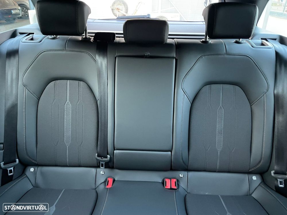 Cupra Leon ST 1.4 e-Hybrid VZ DSG - 8