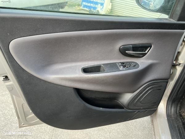 Para Peças Lancia Ypsilon (312_) - 10