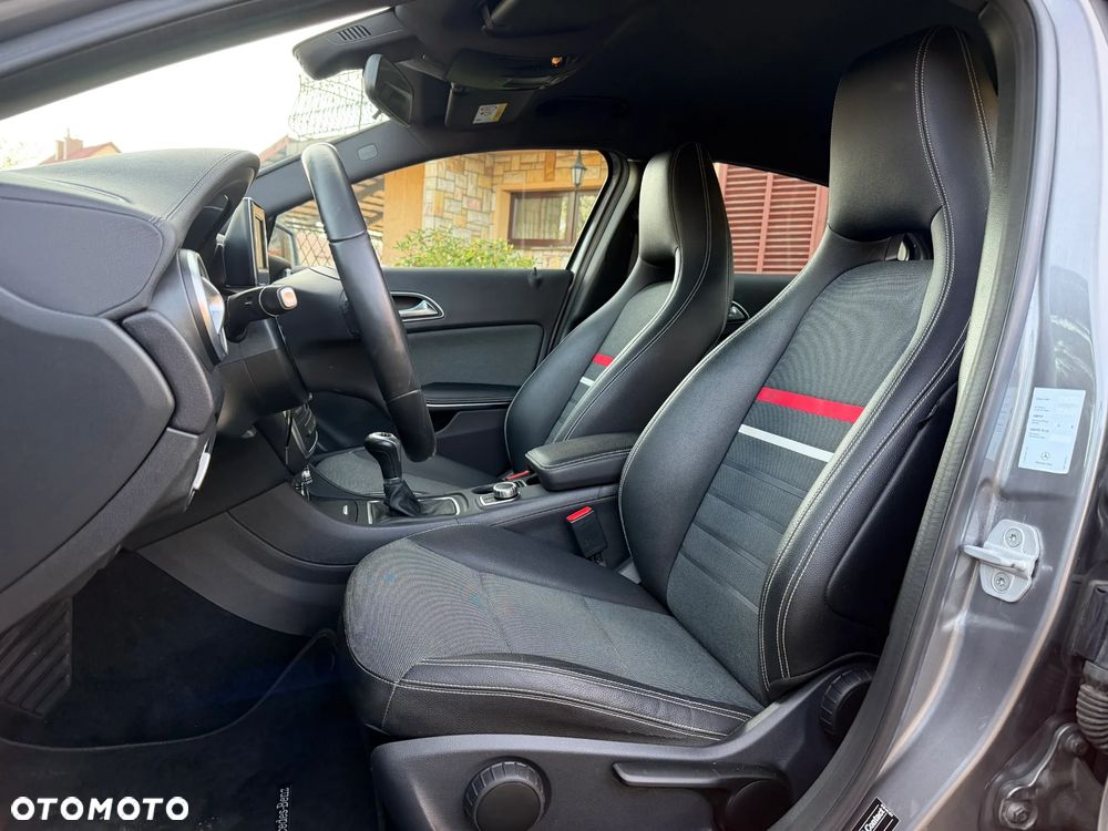 Mercedes-Benz Klasa A 180 2Style - 17