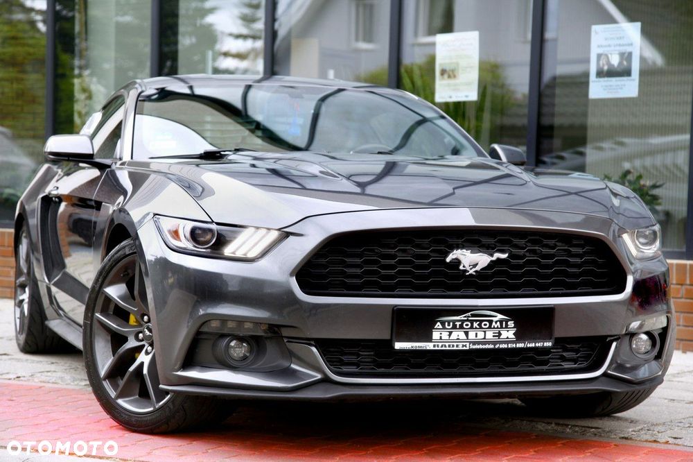 Ford Mustang - 9