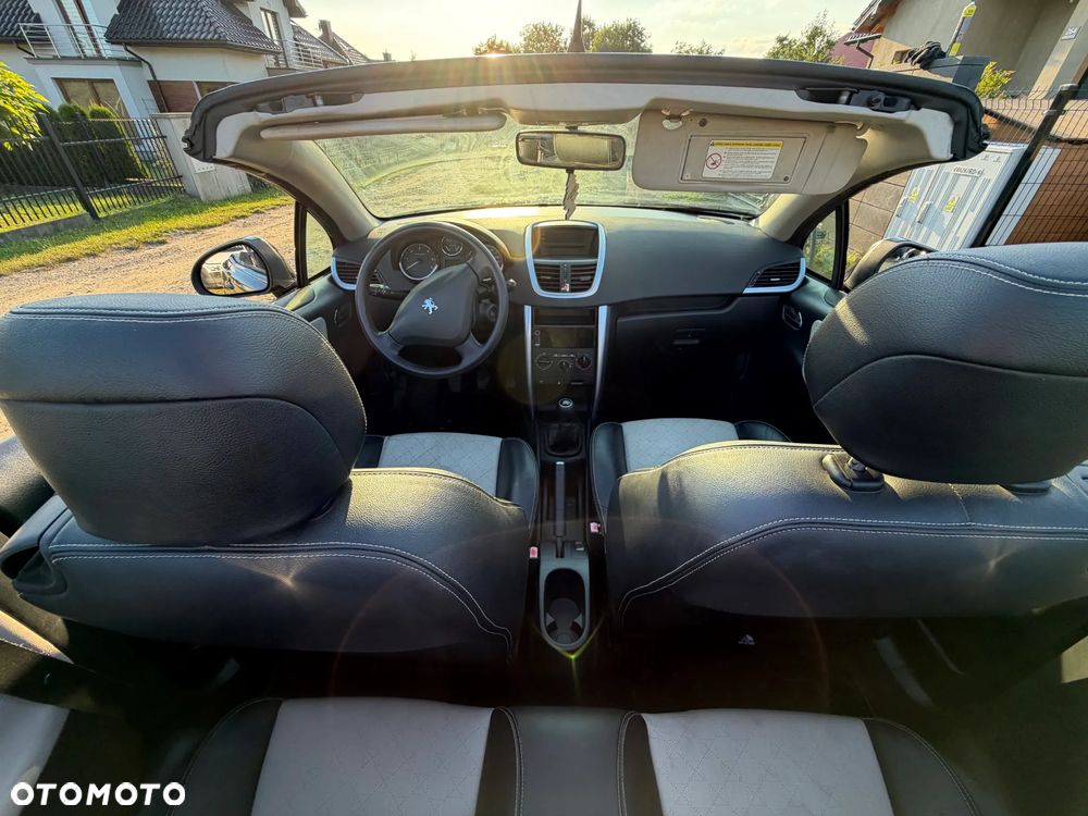 Peugeot 207 CC 1.6 HDI Sport - 14