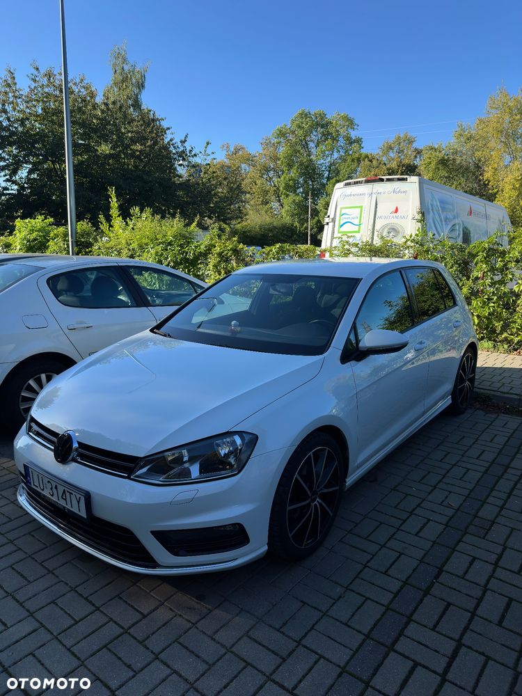 Volkswagen Golf - 9