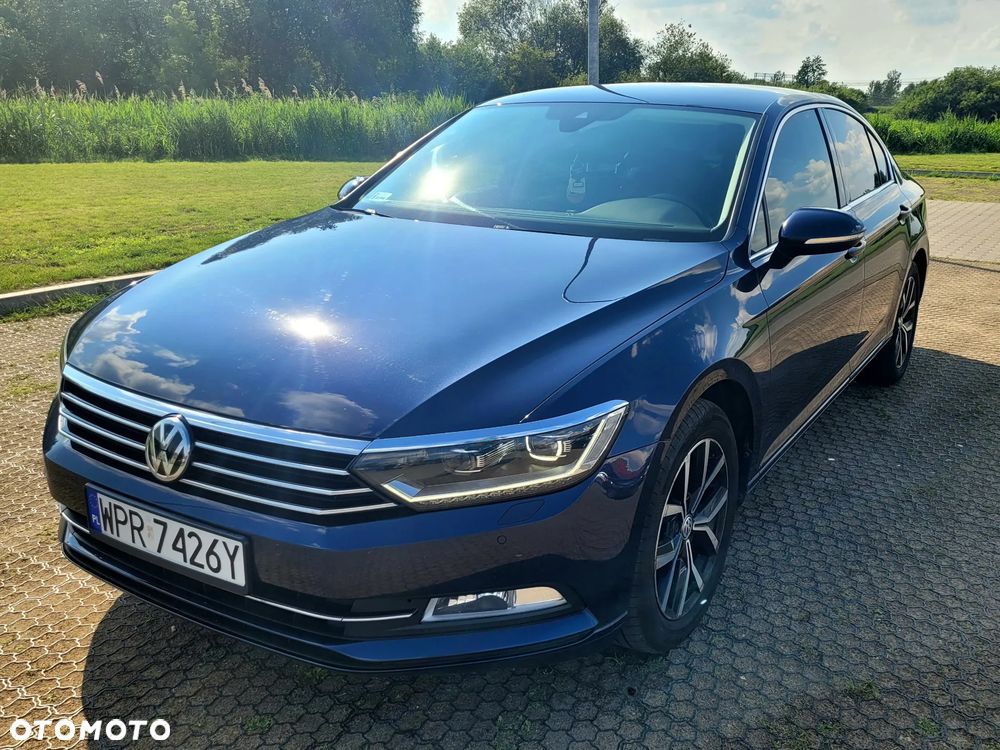 Volkswagen Passat 1.8 TSI BMT Comfortline - 1