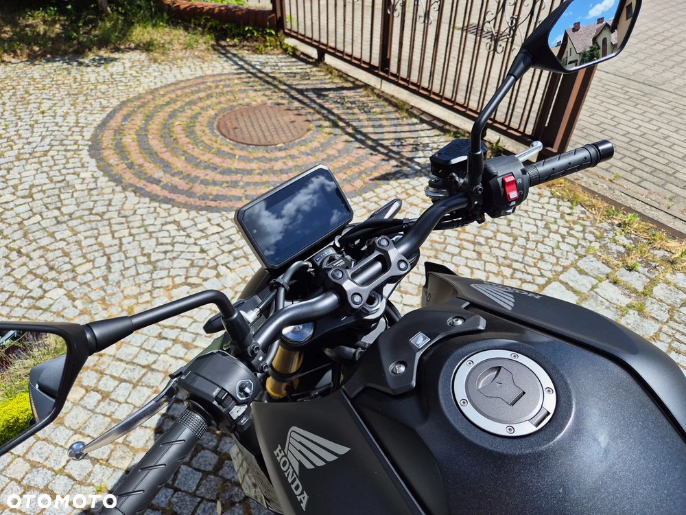Honda CB - 9