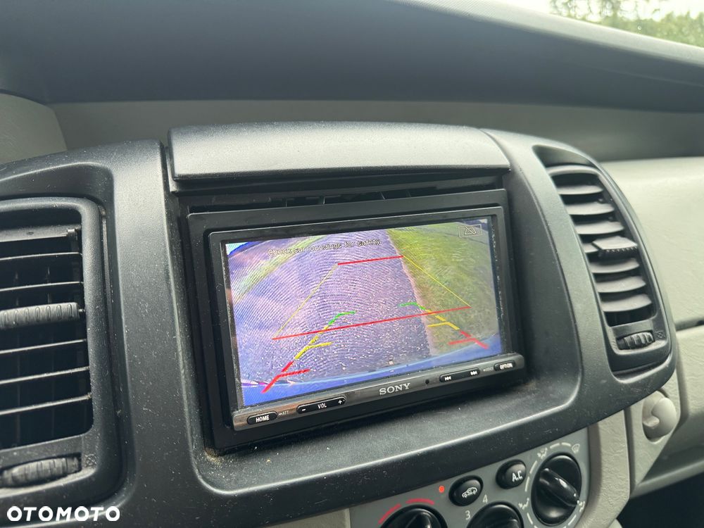 Opel Vivaro - 27