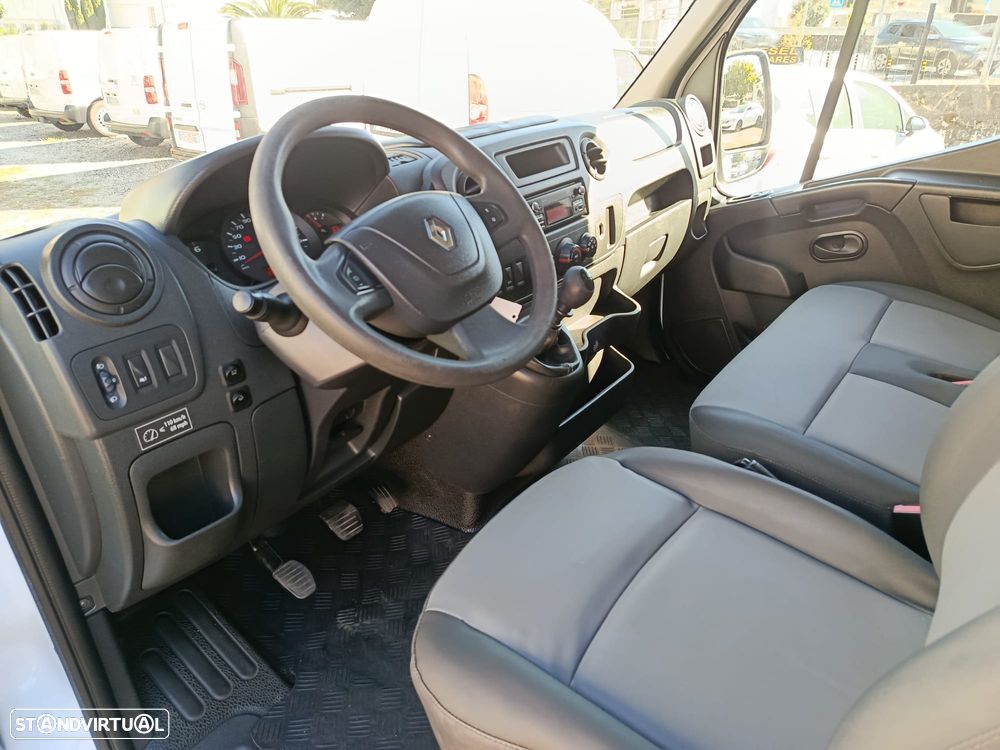 Renault Master 2.3 DCI L2H2 c/AC - 4