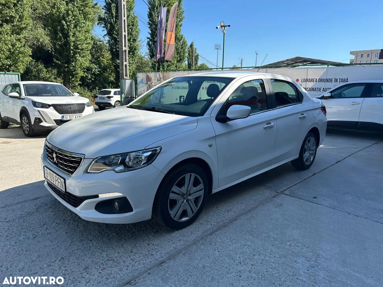 Peugeot 301 1.6 BlueHDI FAP Active - 1