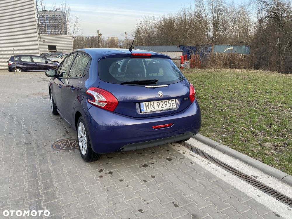 Peugeot 208 1.2 PureTech Active - 4
