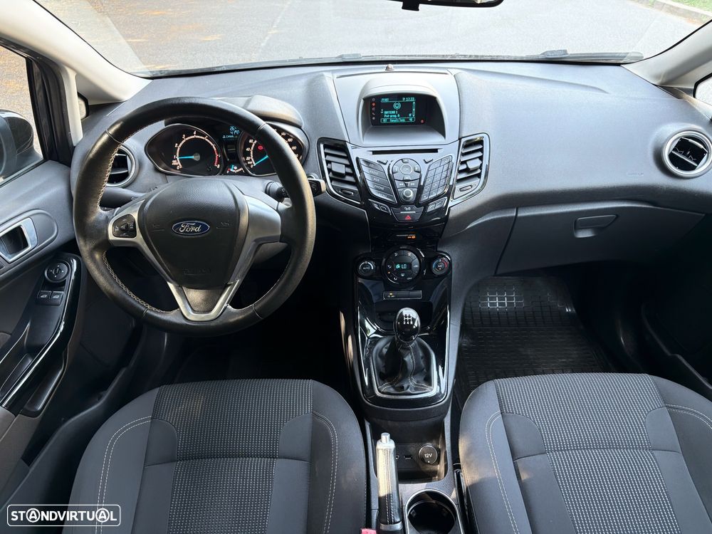 Ford Fiesta 1.0 T EcoBoost Titanium - 19