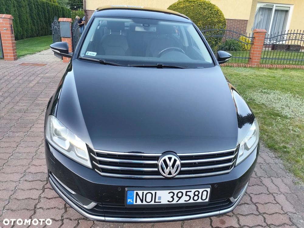 Volkswagen Passat 2.0 TDI Comfortline DSG - 2