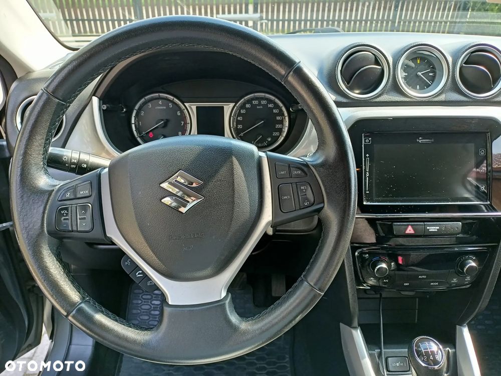 Suzuki Vitara 1.6 Comfort 2WD - 3