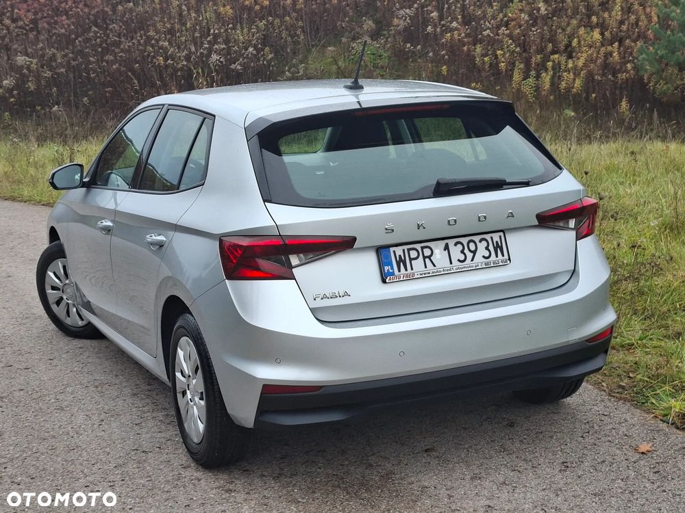 Skoda Fabia 1.0 Ambition - 16