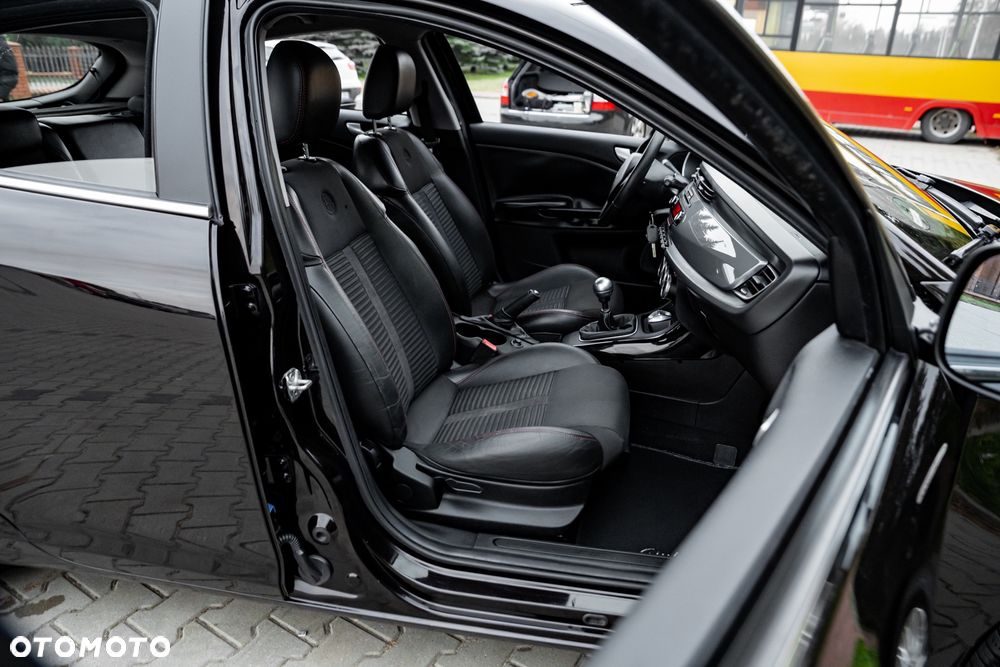 Alfa Romeo Giulietta 1.4 TB 16V Sport - 25