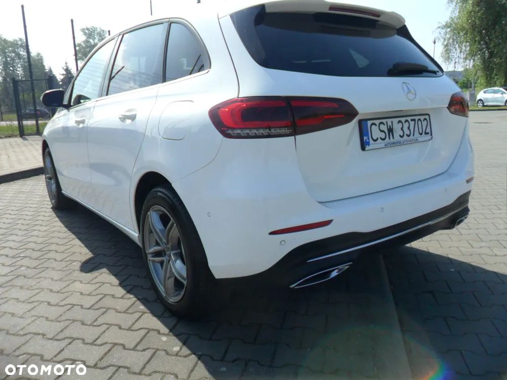 Mercedes-Benz Klasa B 200 d Style 8G-DCT - 12