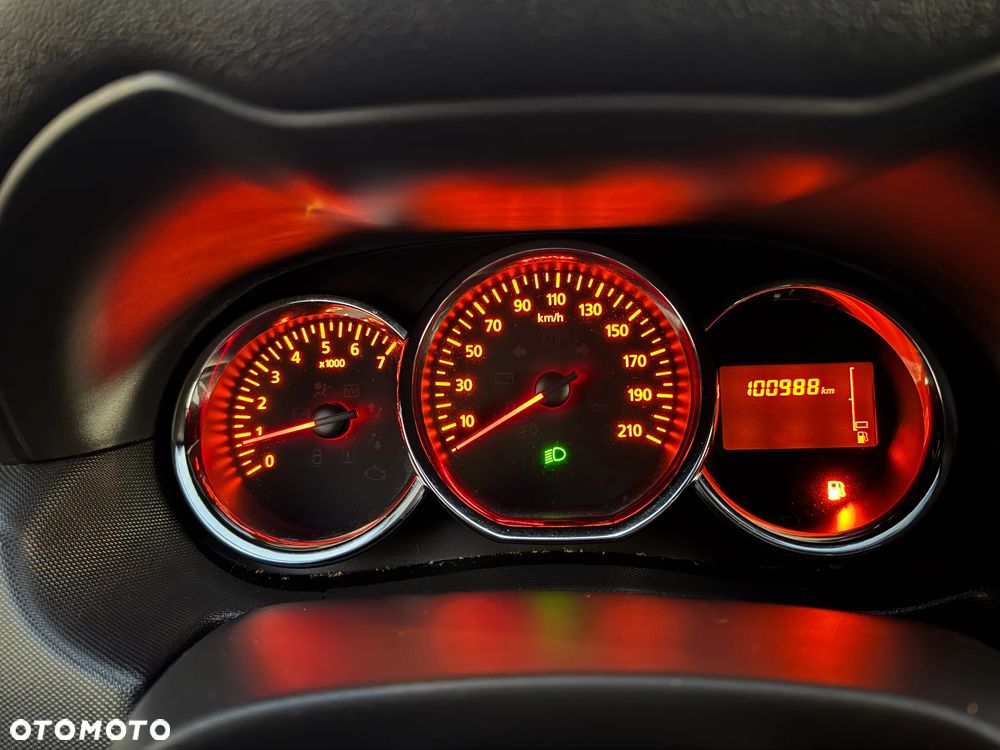 Dacia Duster 1.2 TCe Laureate 4x4 S&S EU6 - 11