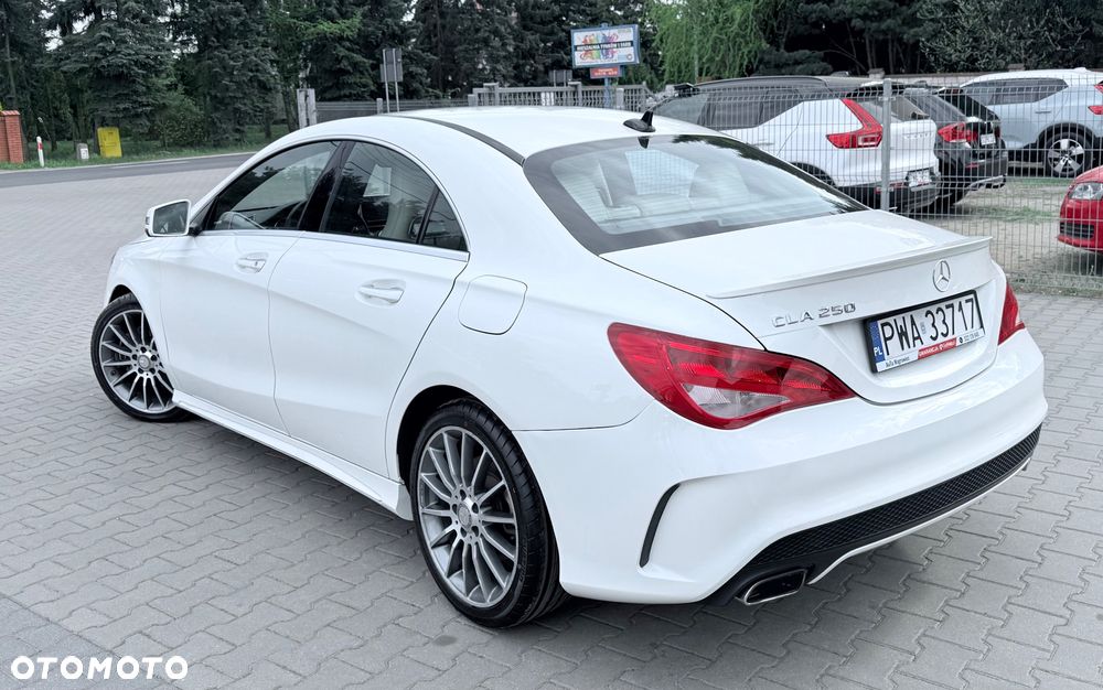 Mercedes-Benz CLA - 4