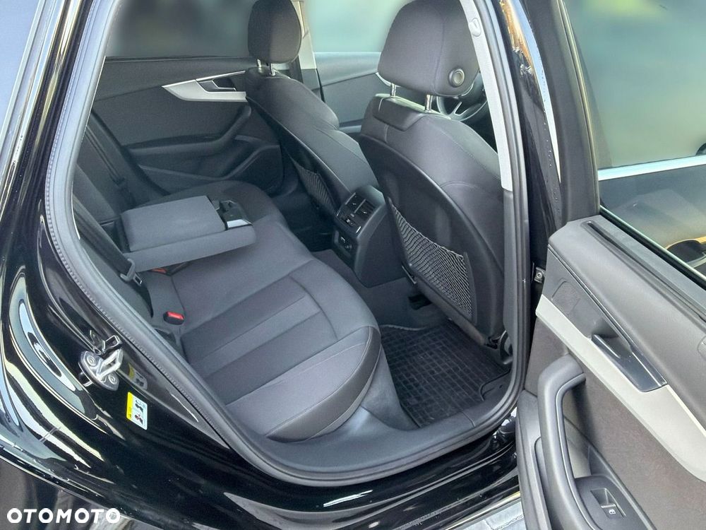 Audi A4 Avant - 26