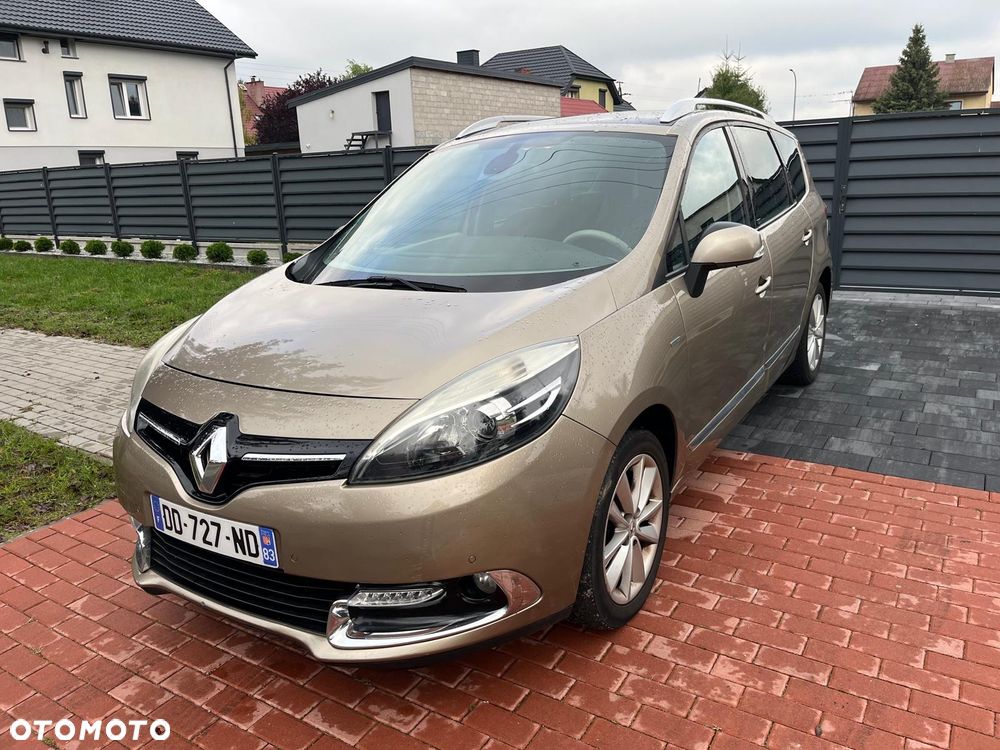 Renault Grand Scenic - 1