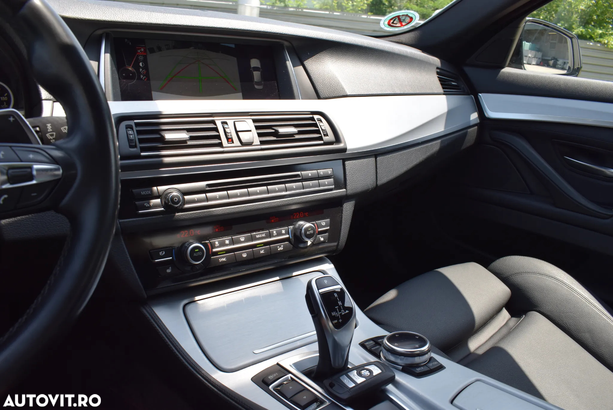 BMW Seria 5 525d Sport-Aut. - 13