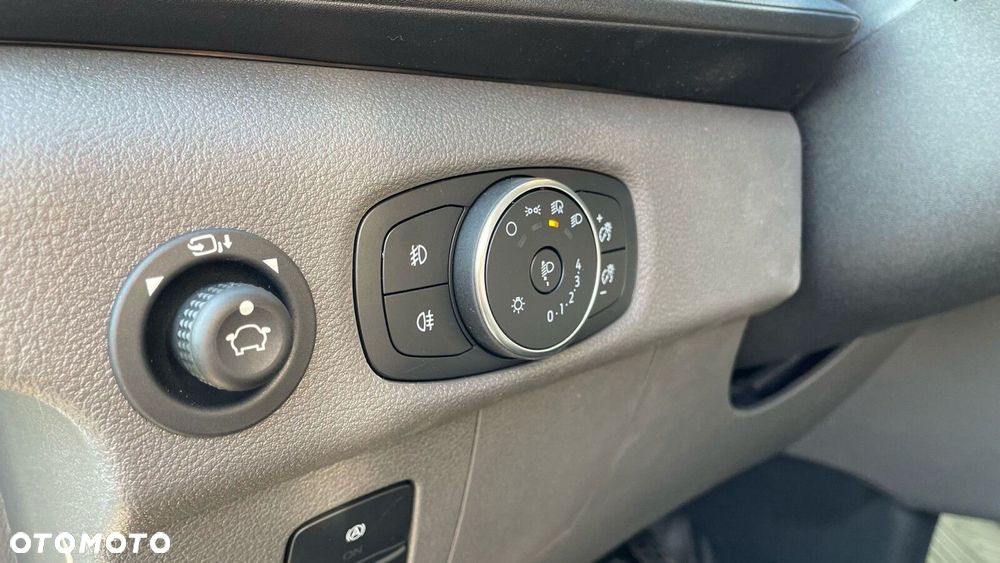 Ford transit Ford Transit VAN L3H2 130 KM M6 - 23