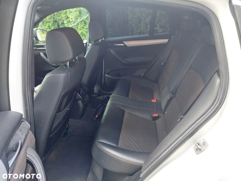 BMW X4 xDrive20d xLine - 9