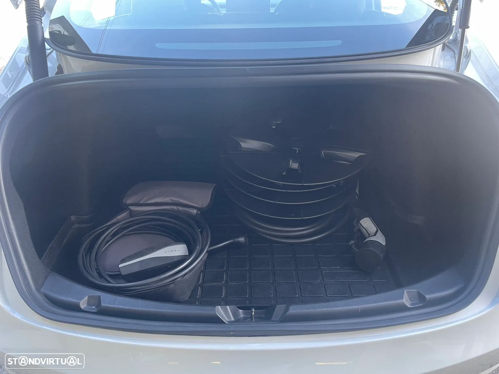 Tesla Model 3 Standard Range Plus RWD - 26