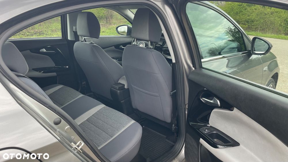 Fiat Tipo 1.4 16V Lounge EU6d - 11