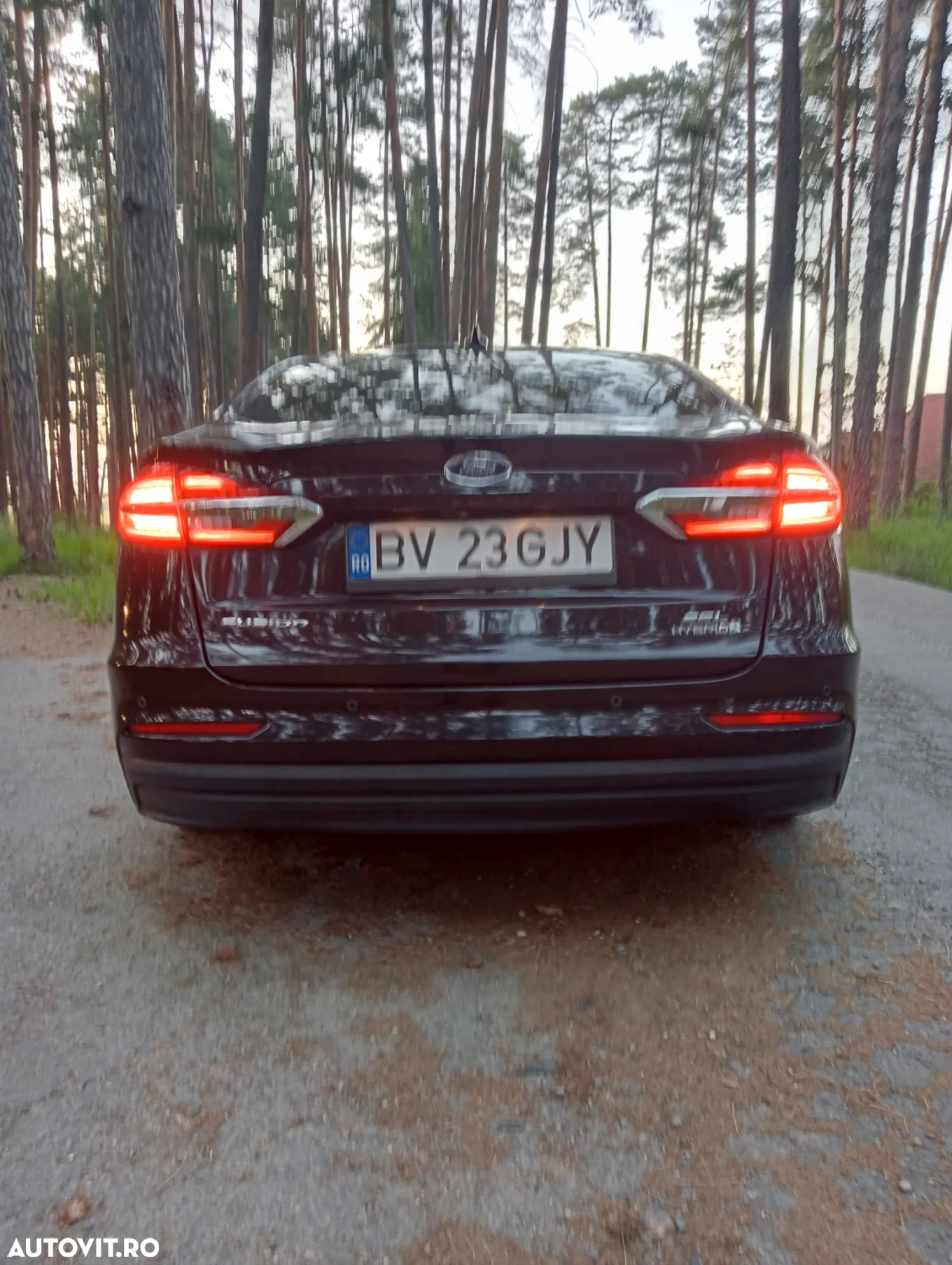 Ford Mondeo 2.0 HEV Titanium - 14