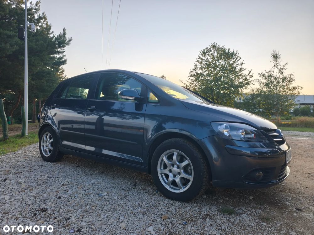 Volkswagen Golf Plus 1.9 TDI Trendline - 4