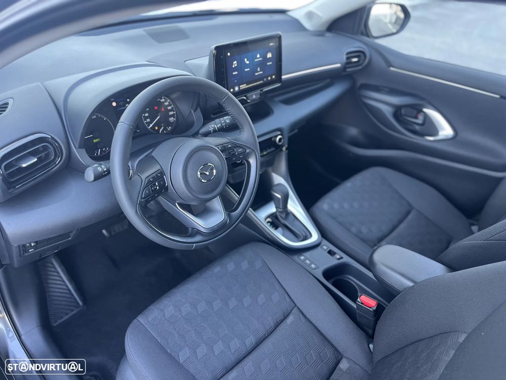 Mazda 2 1.5 L Hybrid VVT-i Centre-Line - 6