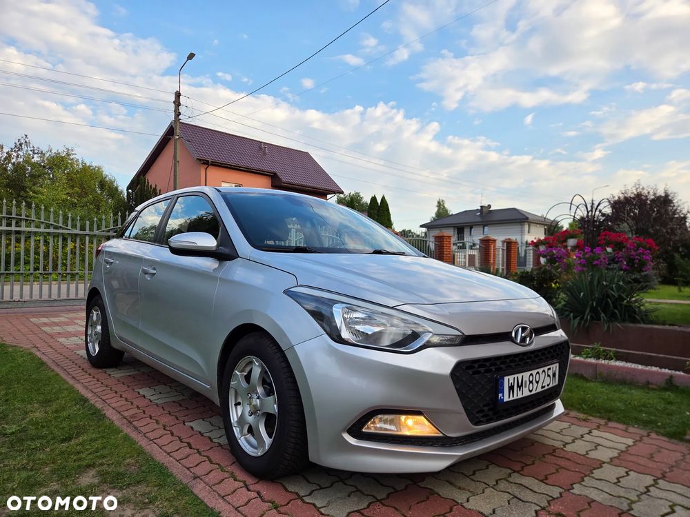 Hyundai i20 1.4 Classic + - 29