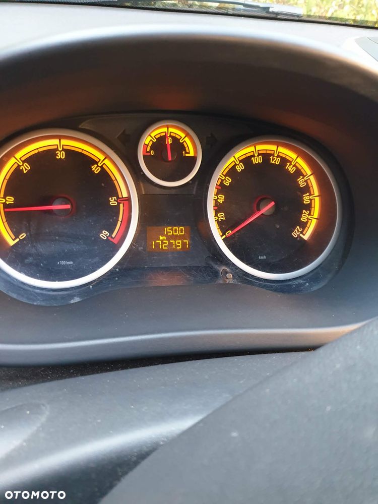 Opel Corsa - 6